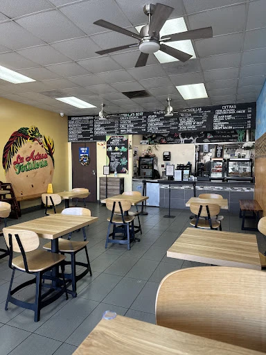 La Azteca Tortilleria photo 3